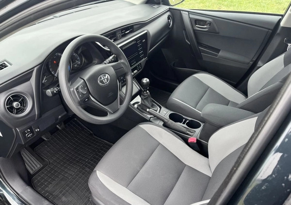 Toyota Auris cena 54200 przebieg: 97551, rok produkcji 2016 z Niemodlin małe 137